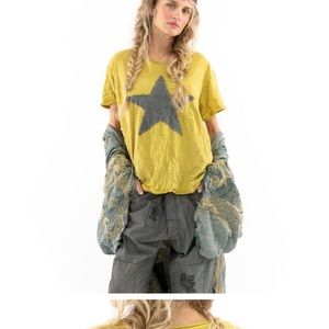 Magnolia Pear Star Appliqué S/S Tee ⭐️ NWT